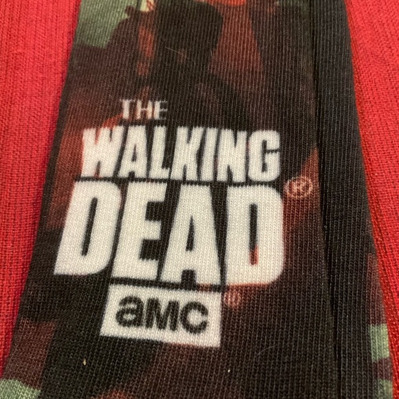 NWT WALKING DEAD Daryl Dixon knee socks - Picture 3 of 3